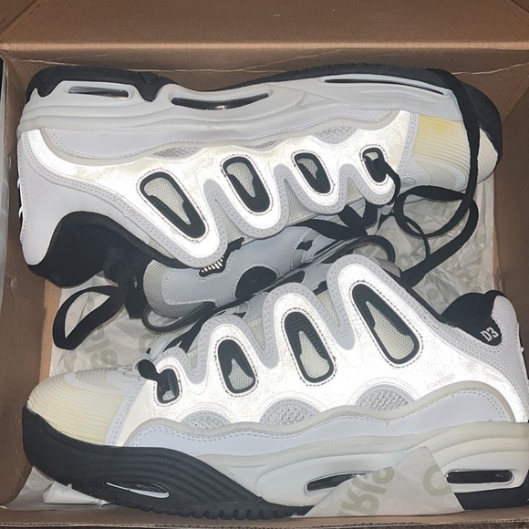 Osiris D3 2001 - Picture 3 of 7